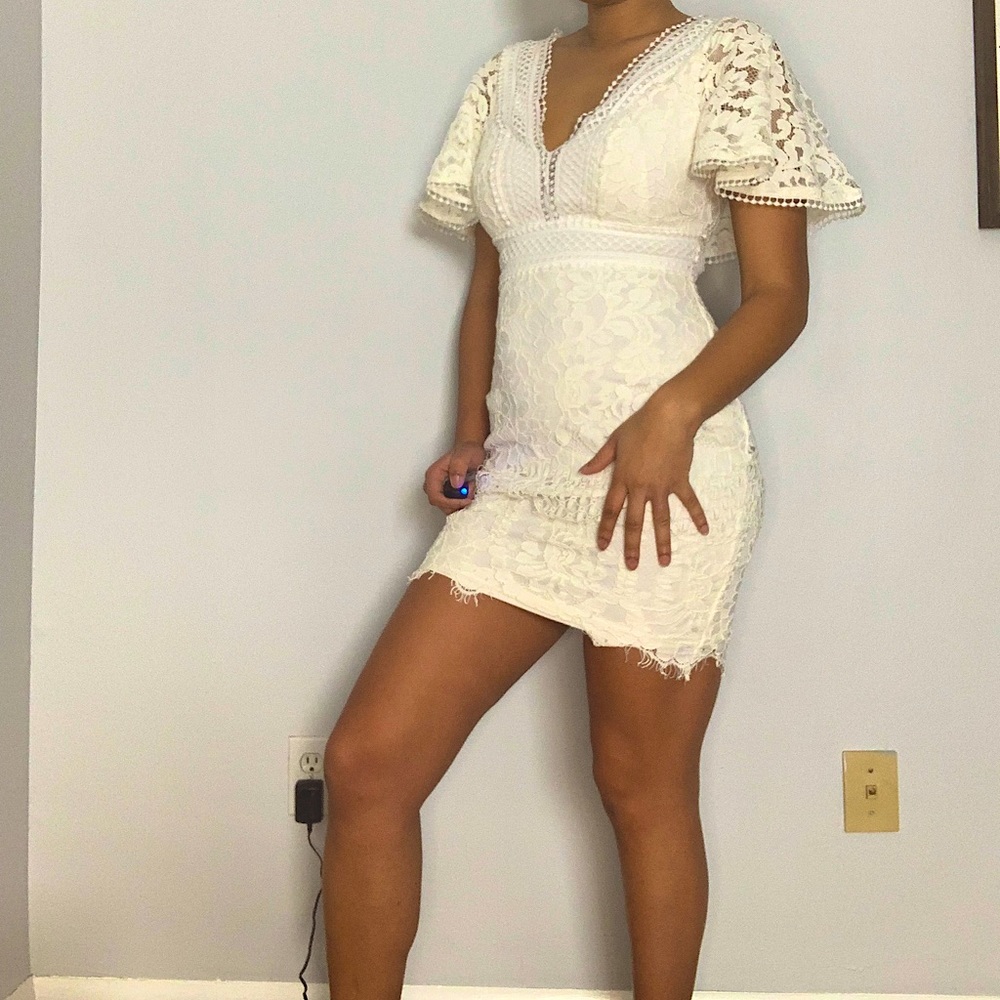 White Lace Fitted Dress